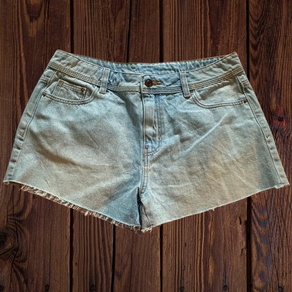 Divided Pants - Divided Denim Cutoff Shorts